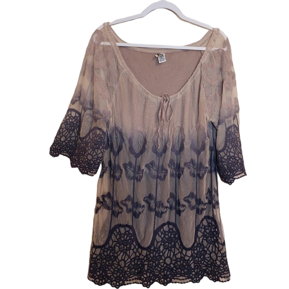 XCVI 𝅺BOHO 3/4 SLEEVE EMBROIDERED MESH DRESS- M